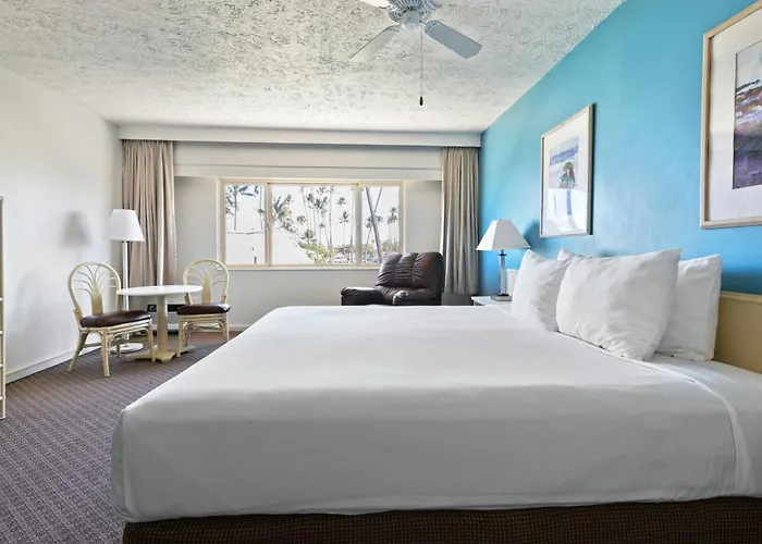 Maui Seaside Hotel